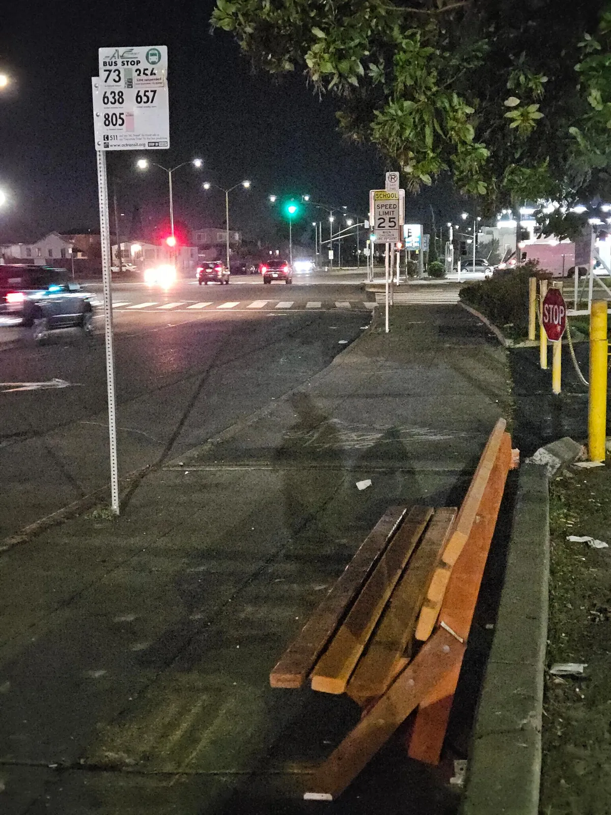Photo of the bench.
